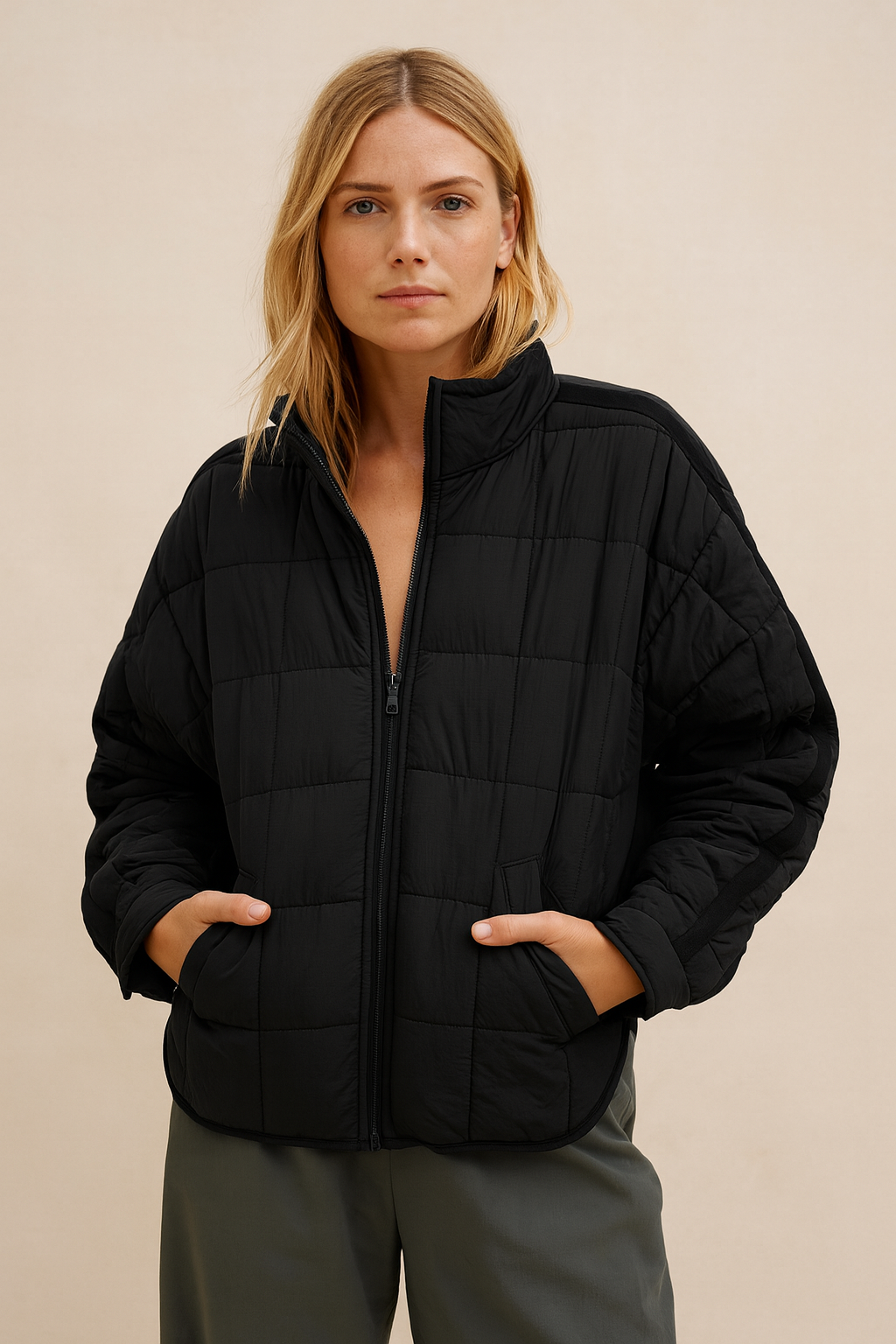 AVRIL – VESTE PUFFER LÉGÈRE ET COMPACTE À FERMETURE ÉCLAIR